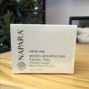 White Micro-Resurfacing Facial Peel